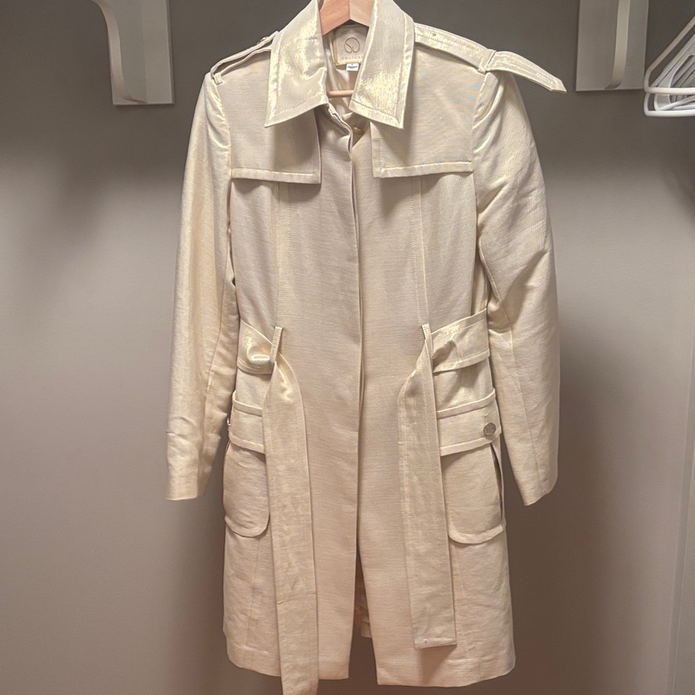 St. John Couture Gold Metallic Tailored Dressy Jacket/Coat - Picture 8 of 10